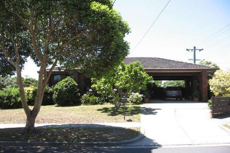 1 Philip Ave, Doncaster, VIC 3108