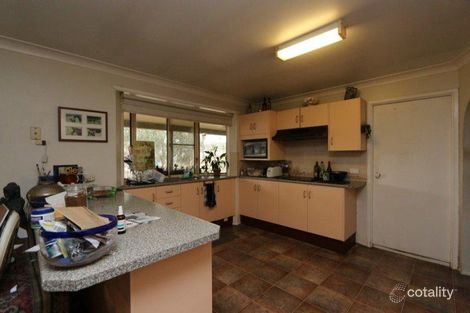 Property photo of 82 Old North Road Farley NSW 2320