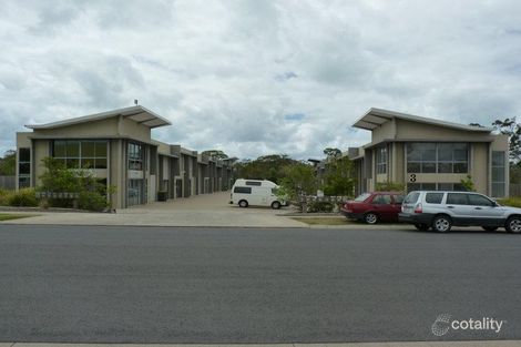 5/3 Southern Cross Cct, Urangan, QLD 4655