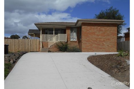 16 Archibald Ave, Narre Warren, VIC 3805