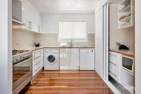 2/15 Fifteenth Ave, Palm Beach, QLD 4221