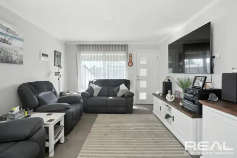 Property photo of 13/60A Strathaird Boulevard Smithfield SA 5114