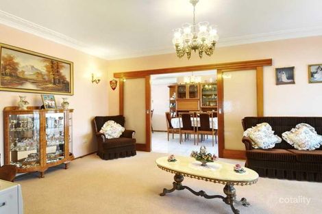 Property photo of 14 Darly Avenue Kanahooka NSW 2530