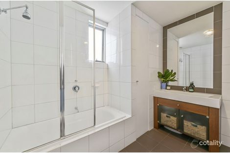 Property photo of 13/210-220 Normanby Road Notting Hill VIC 3168