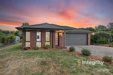 Property photo of 6 Pine Ridge Road Kinglake West VIC 3757