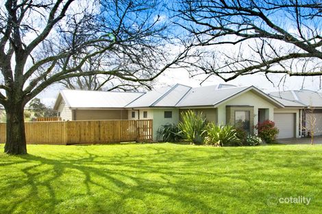 Property photo of 1/1-5 Rodney Street Gisborne VIC 3437