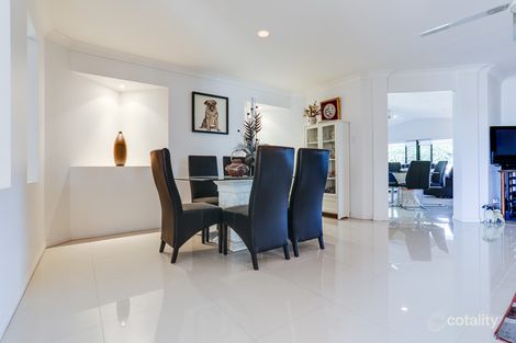 Property photo of 51 Azalea Crescent Calamvale QLD 4116