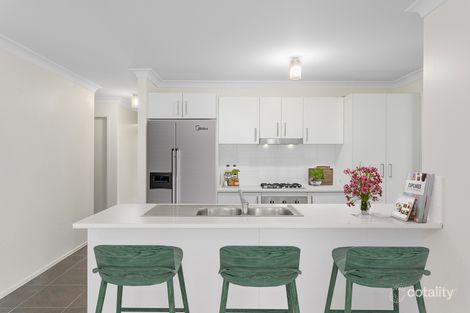 Property photo of 2 Windsorgreen Drive Wyong NSW 2259