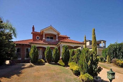 128 Cook Ave, Hillarys, WA 6025