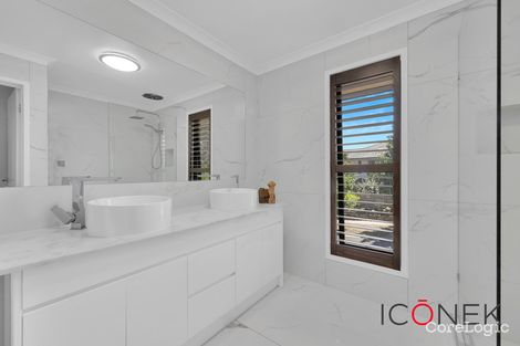Property photo of 7 Palisades Boulevard South Morang VIC 3752