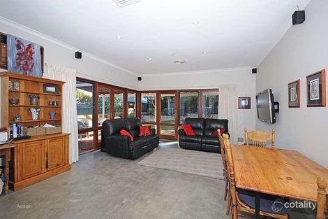 Property photo of 27 Athlone Road Floreat WA 6014