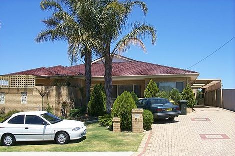 51 Healy Rd, Hamilton Hill, WA 6163