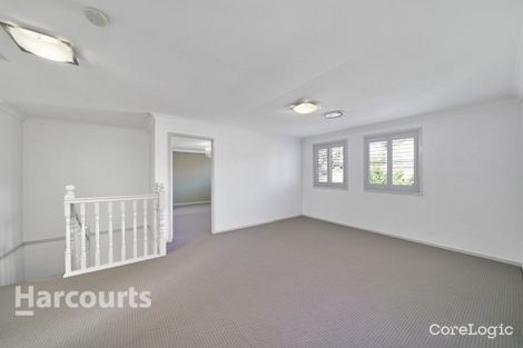 Property photo of 16 Crystal Way Mount Annan NSW 2567