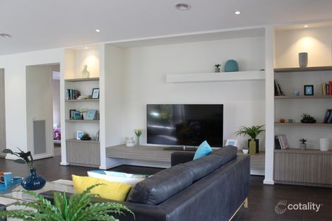 Property photo of 70 Butternut Drive Lyndhurst VIC 3975