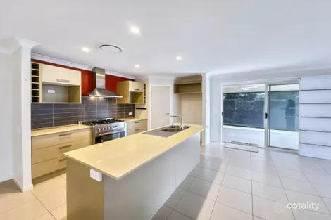 Property photo of 5 Prospect Place Cooroy QLD 4563