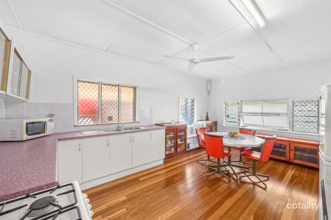 Property photo of 9 Cominos Place Manunda QLD 4870