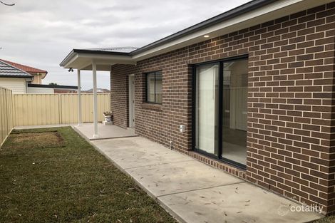 8a Wood St, Fairfield, NSW 2165