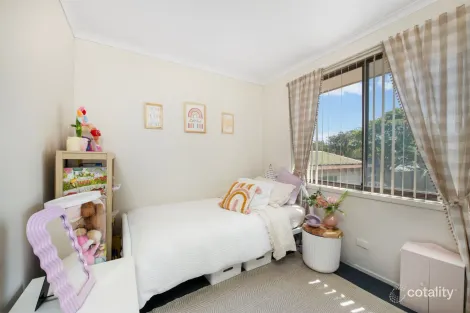 Property photo of 6 Hibiscus Close Bateau Bay NSW 2261