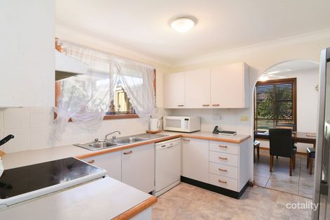 Property photo of 15 Woodside Court Lake Haven NSW 2263