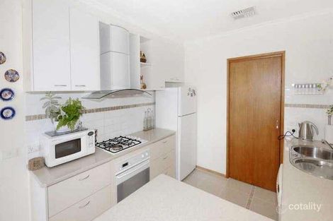 Property photo of 10 James Court Drysdale VIC 3222