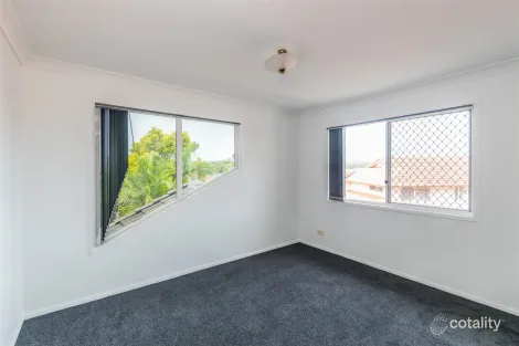 Property photo of 26 Bishop Place Carindale QLD 4152