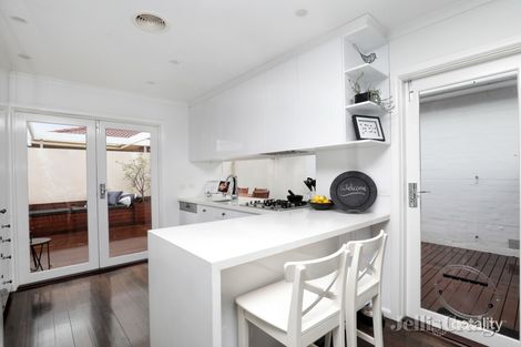 Property photo of 2/20 Gavan Street Camberwell VIC 3124