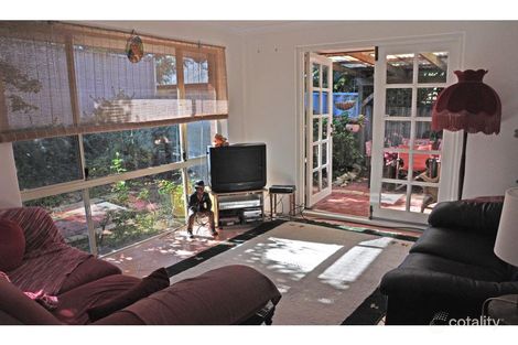Property photo of 8 Manuel Close Hamilton Hill WA 6163