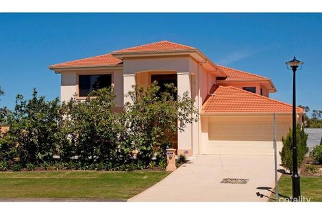 8606 Magnolia Dr E, Hope Island, QLD 4212