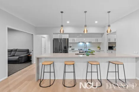 Property photo of 18 Wilson Place Harrisville QLD 4307