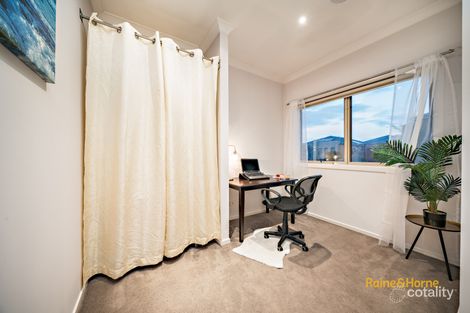 Property photo of 8 Bushman Way Lynbrook VIC 3975