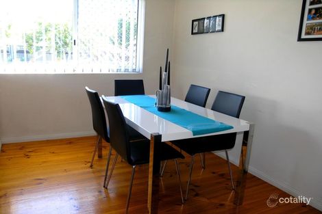 Property photo of 1/42 Fifth Avenue Coorparoo QLD 4151