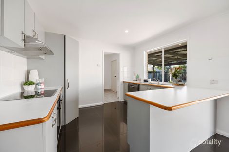 Property photo of 3 Musgrave Close Kawungan QLD 4655