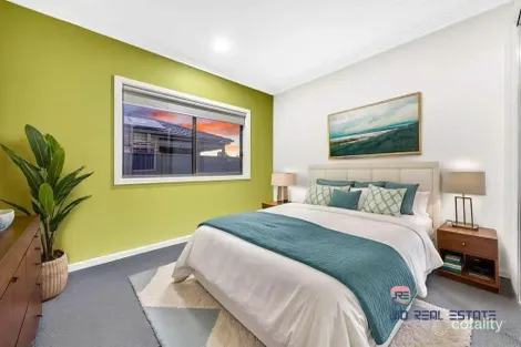Property photo of 67 Diamond Parade Cobblebank VIC 3338