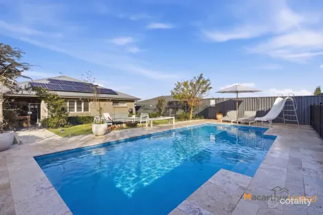 Property photo of 62 Floyd Street Spring Farm NSW 2570