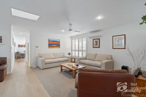 Property photo of 12 Phoenix Place Forster NSW 2428