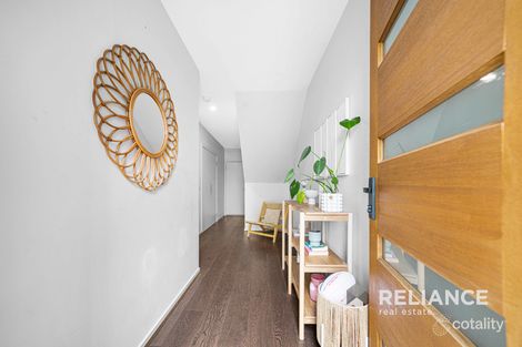 Property photo of 2 Flagship Way Point Cook VIC 3030