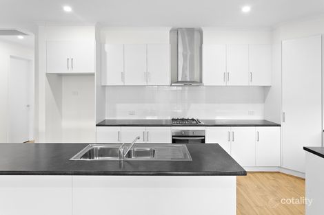 13 Maximillian Ct, Mansfield Park, SA 5012