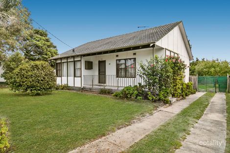 Property photo of 27 Norfolk Crescent Frankston North VIC 3200