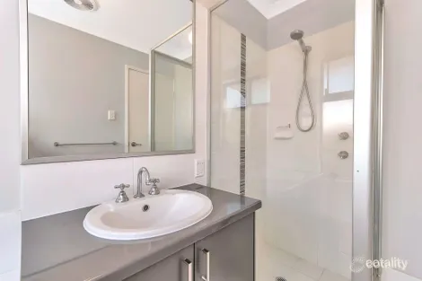 Property photo of 8 Gilba Place Maida Vale WA 6057