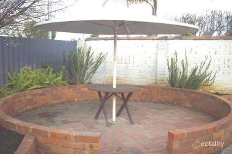 Property photo of 2 Silvertop Terrace Willetton WA 6155