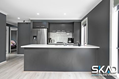 Property photo of 25 Appleberry Way Wallan VIC 3756