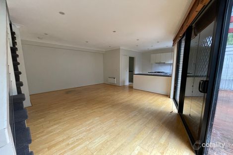 Property photo of 15/28-30 Olive Grove Parkdale VIC 3195