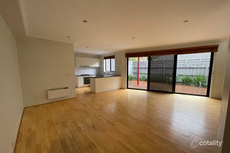 Property photo of 15/28-30 Olive Grove Parkdale VIC 3195