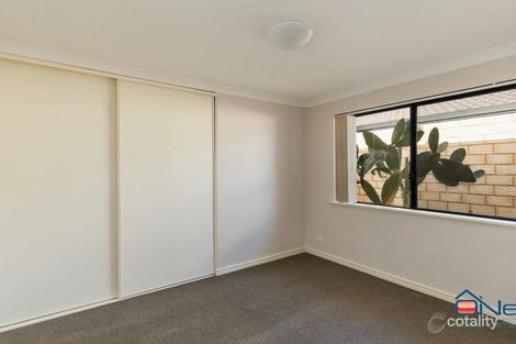 Property photo of 7 Devonshire Terrace Armadale WA 6112