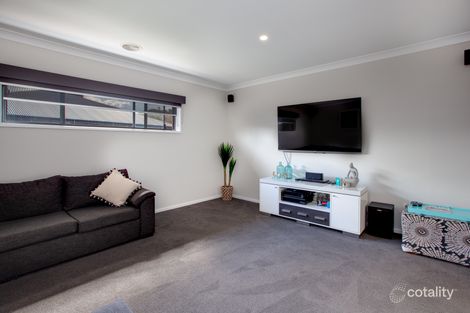Property photo of 5 Kerry Avenue Killara VIC 3691