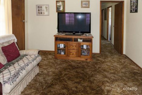 Property photo of 8 Victoria Parade Cootamundra NSW 2590
