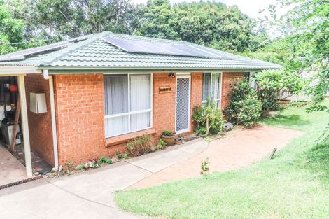 Property photo of 10 Estella Place Ambarvale NSW 2560