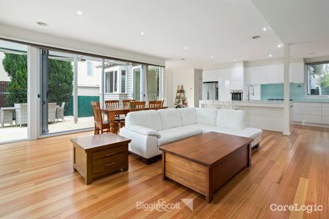 Property photo of 20 Kerr Crescent Camberwell VIC 3124