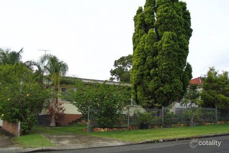 30 East St, Warners Bay, NSW 2282