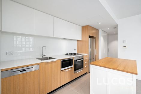 Property photo of 1101E/888 Collins Street Docklands VIC 3008